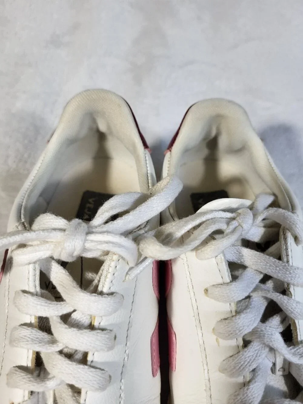 Veja Campo Pink and Burgundy - Size 7